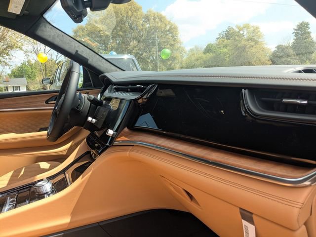 New 2026 Jeep Grand Cherokee L Summit w/ Rear Seat Video Group I image 36