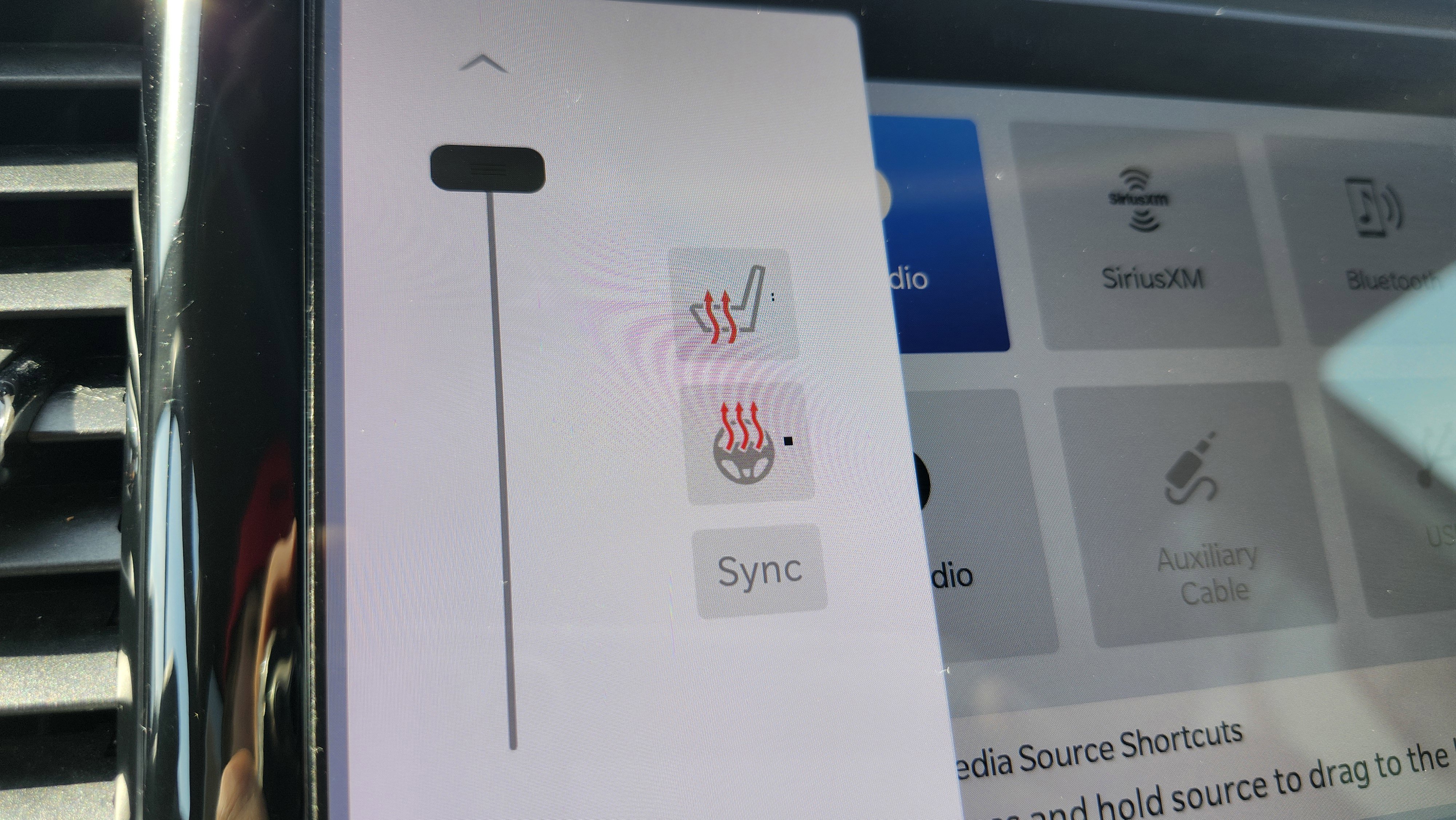 Used 2023 Chrysler Pacifica Touring-L image 7