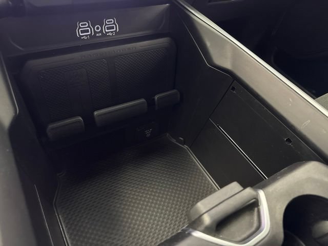 Used 2025 RAM 1500 Big Horn AWD/4WD image 48