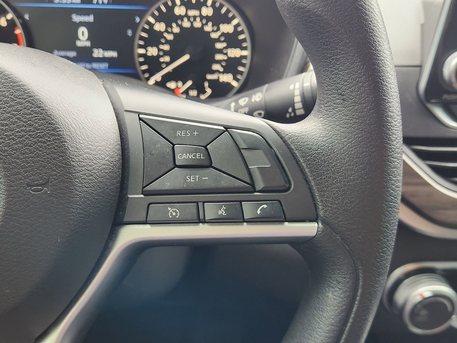 Used 2023 Nissan Altima 2.5 SV AWD/4WD image 33