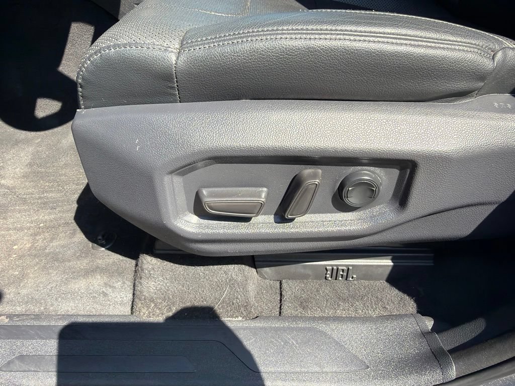 Used 2022 Toyota Tundra Limited RWD image 17