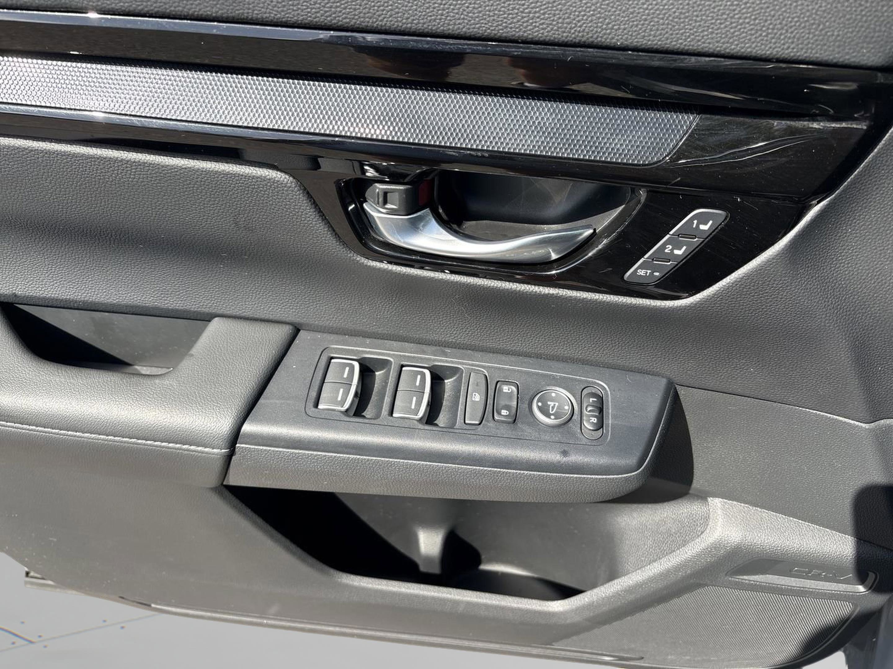 Used 2023 Honda CR-V EX-L image 17