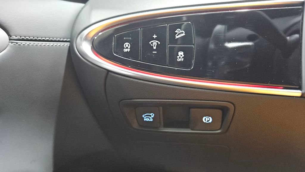 Used 2025 Genesis GV70 3.5T Sport w/ Sport Advanced Package image 24