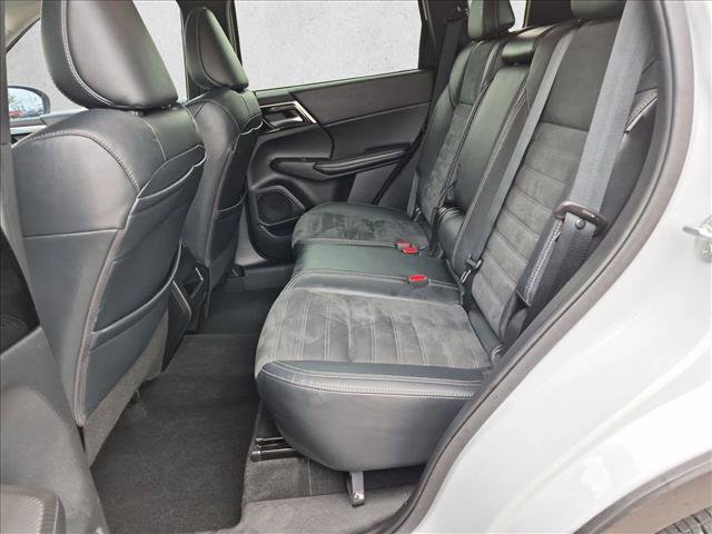Used 2022 Mitsubishi Outlander SE AWD/4WD image 18