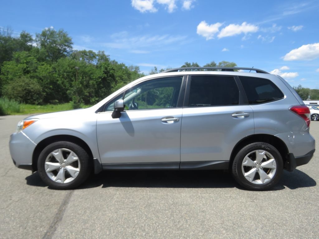 Used 2015 Subaru Forester 2.5i Premium w/ All-Weather Package AWD/4WD image 8