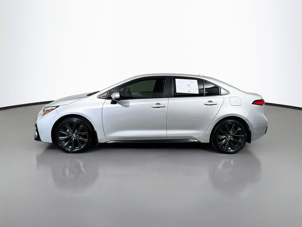 Used 2024 Toyota Corolla SE FWD image 6