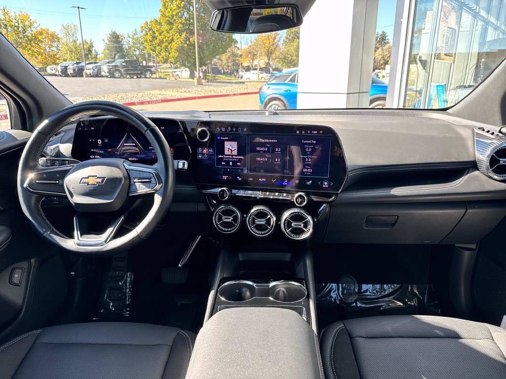 Used 2024 Chevrolet Blazer EV LT AWD/4WD image 12