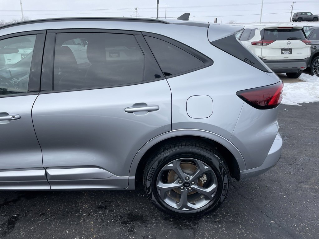 Used 2024 Ford Escape ST-Line image 41