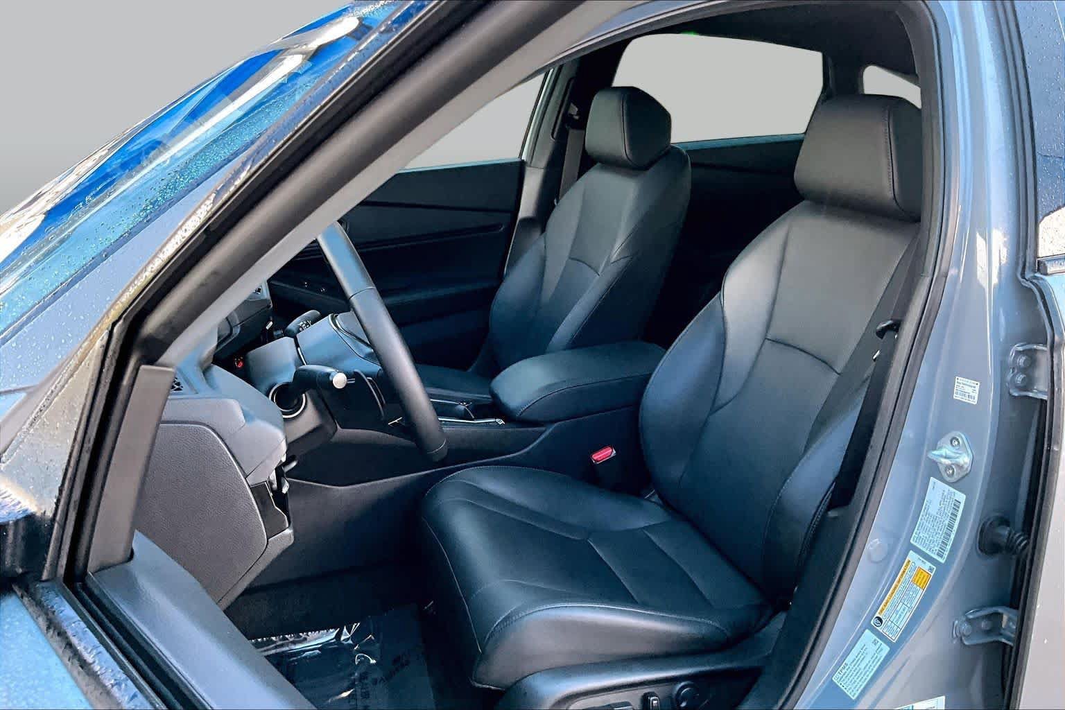 Used 2025 Honda Accord Sport image 7