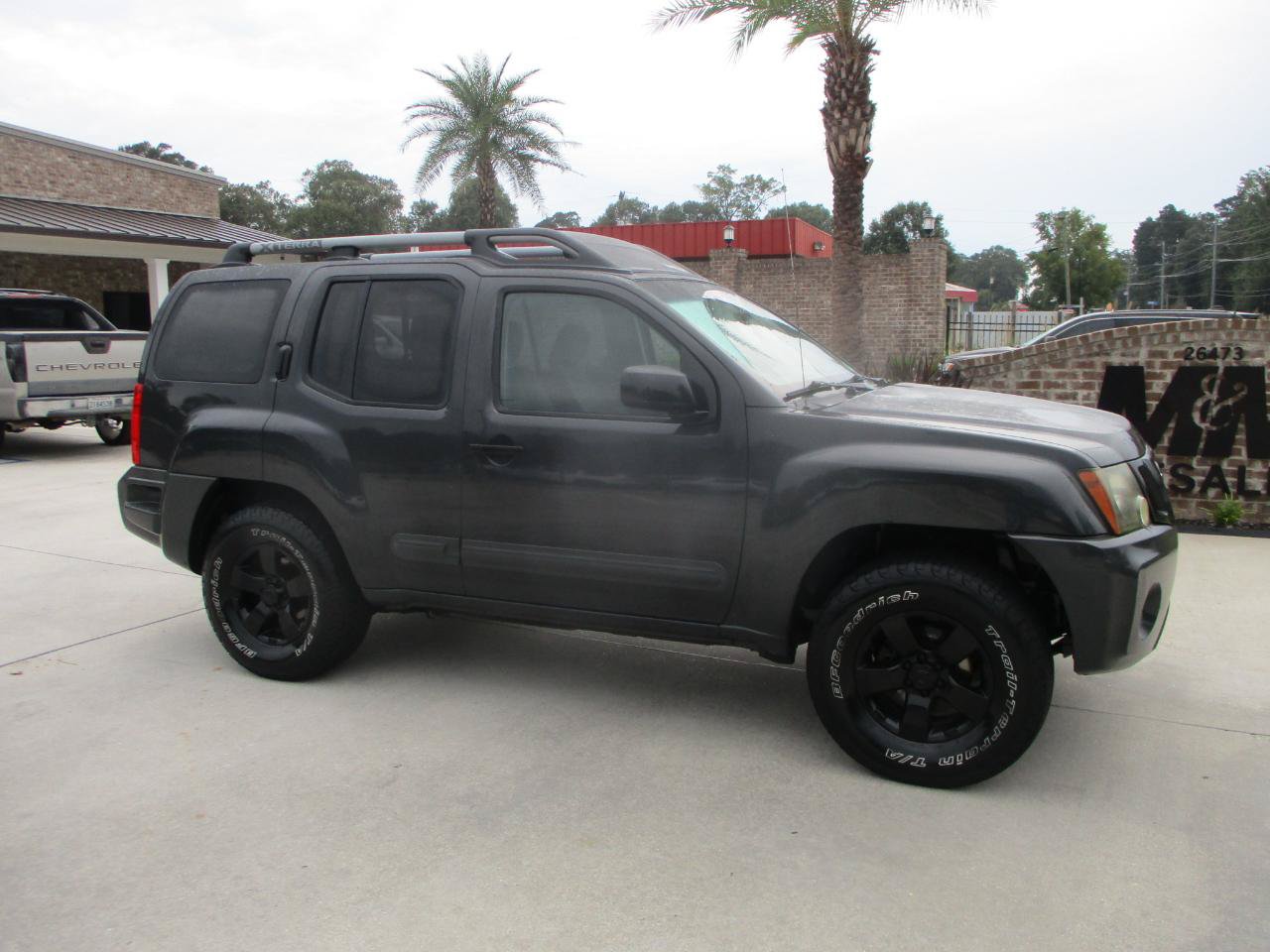 Used 2013 Nissan Xterra S RWD image 2