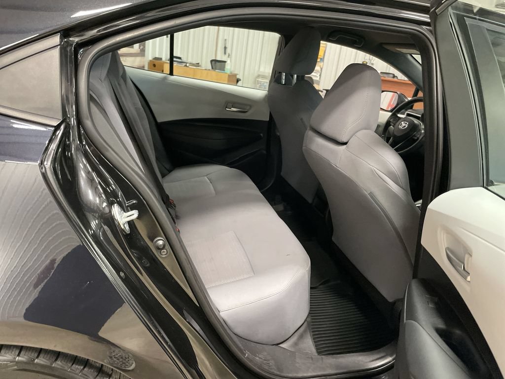 Used 2022 Toyota Corolla SE FWD image 26