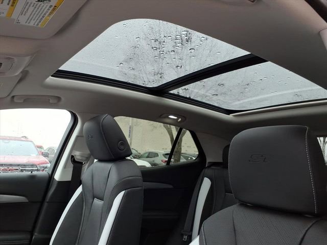 New 2026 Buick Envision Sport Touring image 15