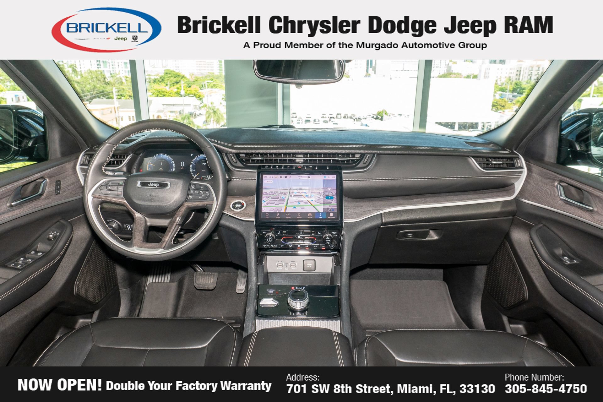 Used 2025 Jeep Grand Cherokee Limited AWD/4WD image 17