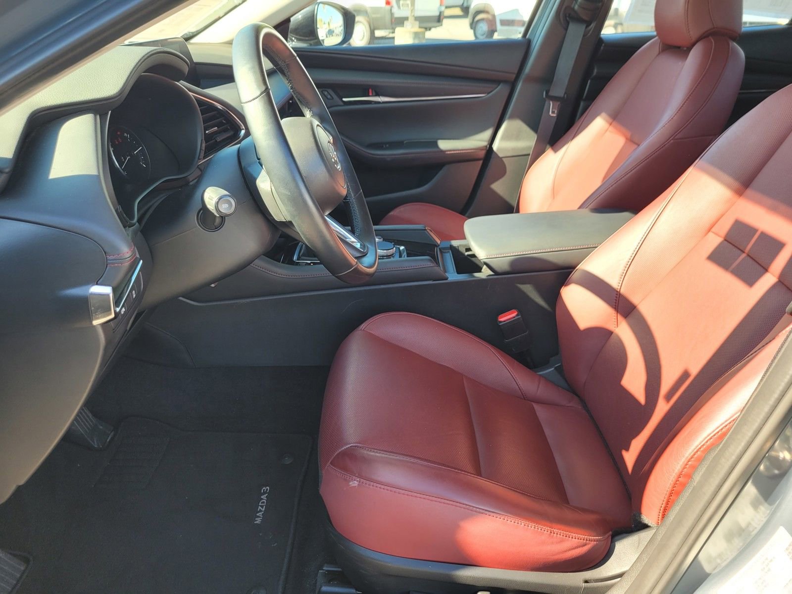 Used 2025 MAZDA MAZDA3 s image 14