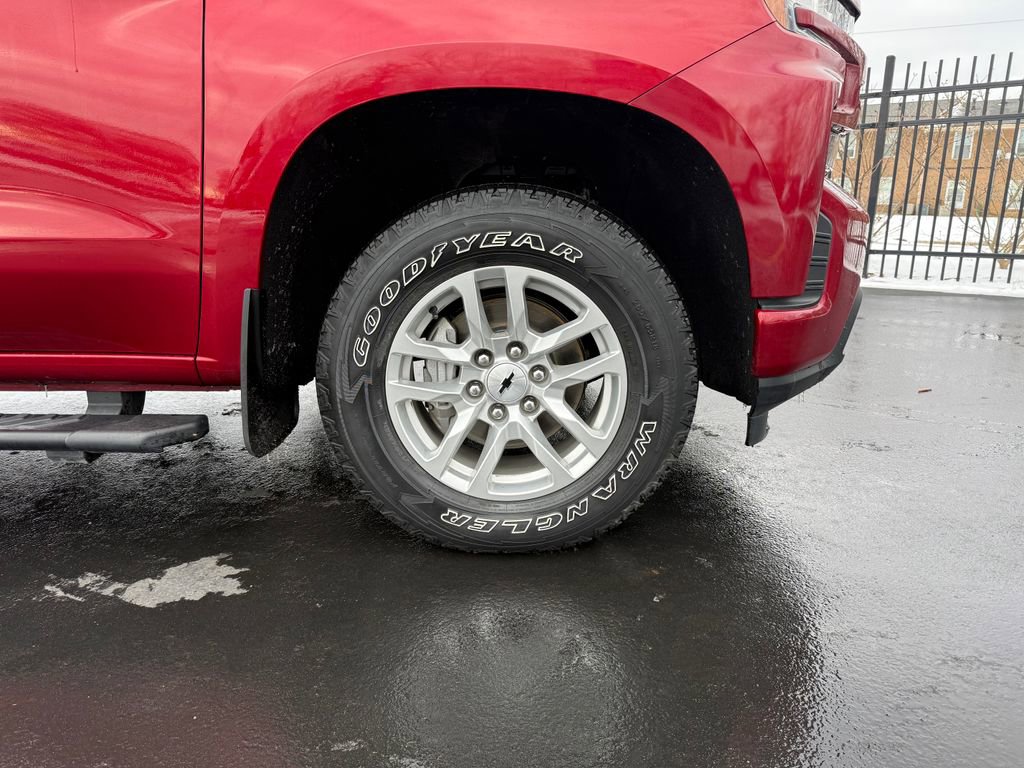 Used 2022 Chevrolet Silverado 1500 RST image 11