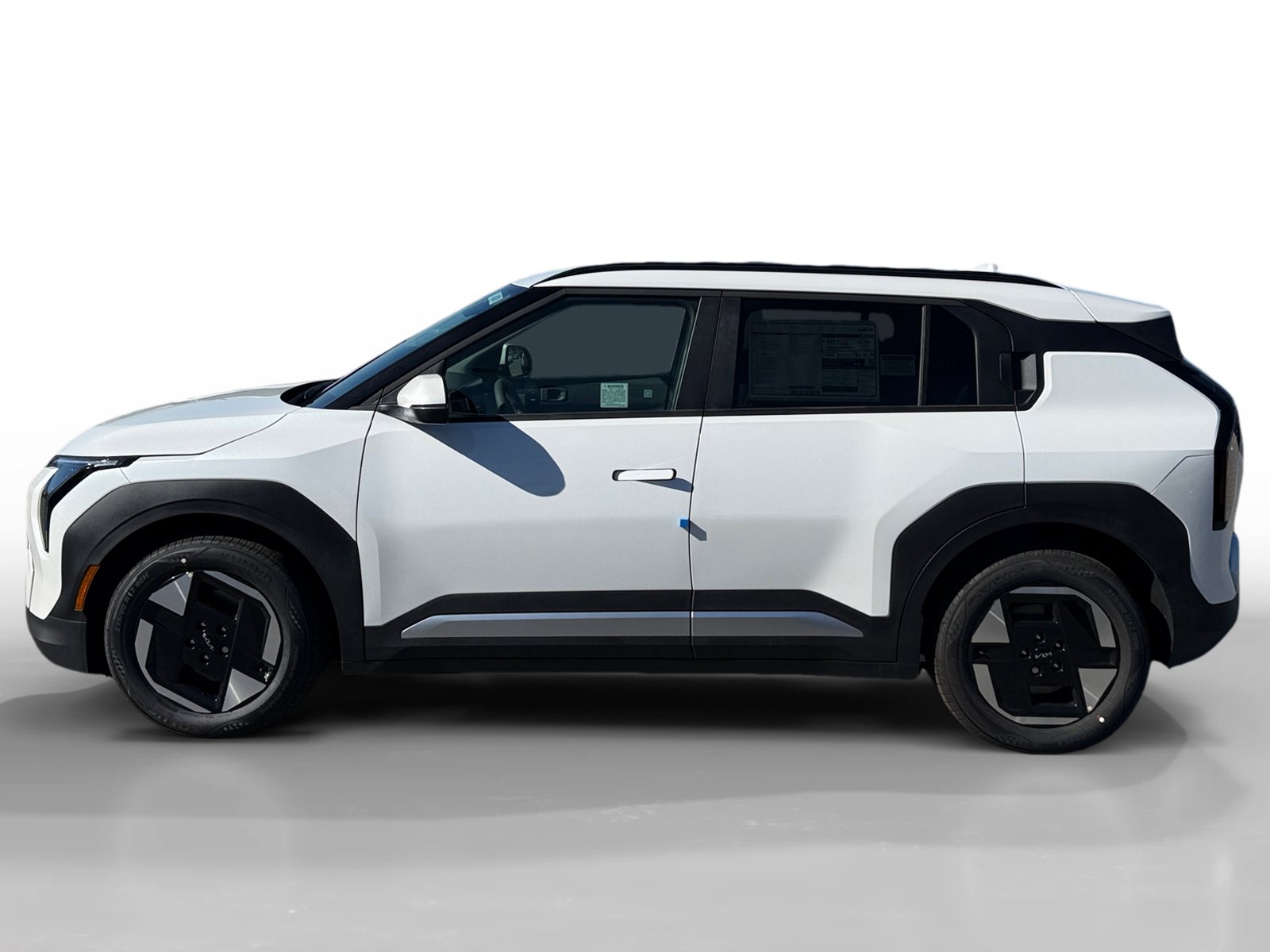 New 2027 Kia EV3 Wind FWD image 2