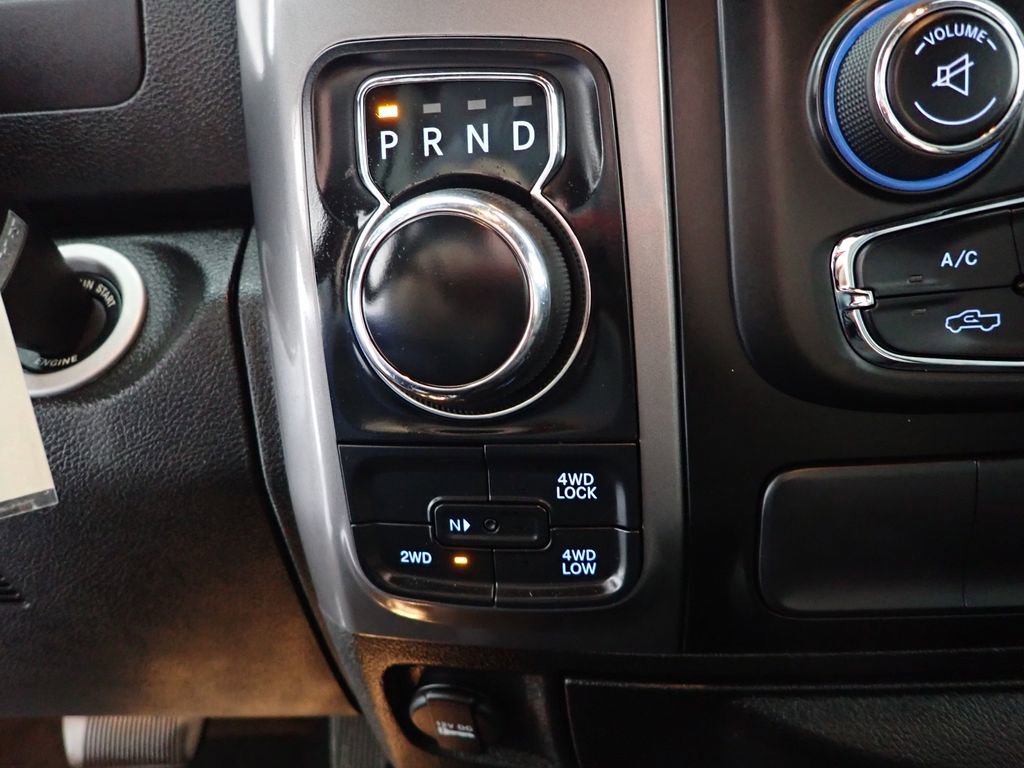 Used 2022 RAM 1500 Classic Warlock AWD/4WD image 33