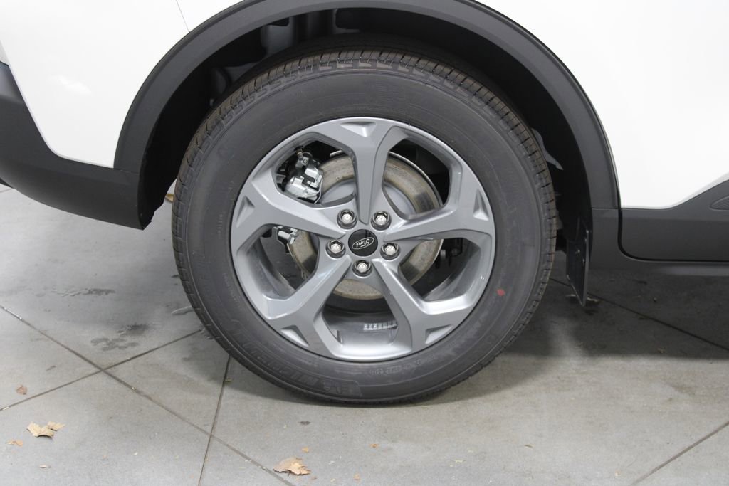 New 2026 Ford Escape ST-Line Select w/ Tech Pack #2 image 13