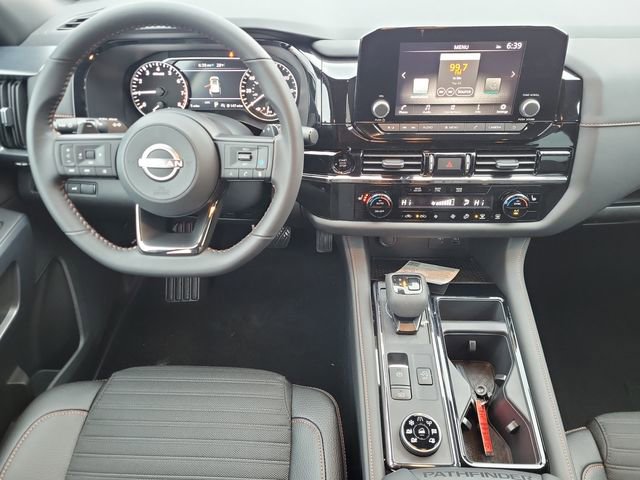 New 2025 Nissan Pathfinder Rock Creek image 14