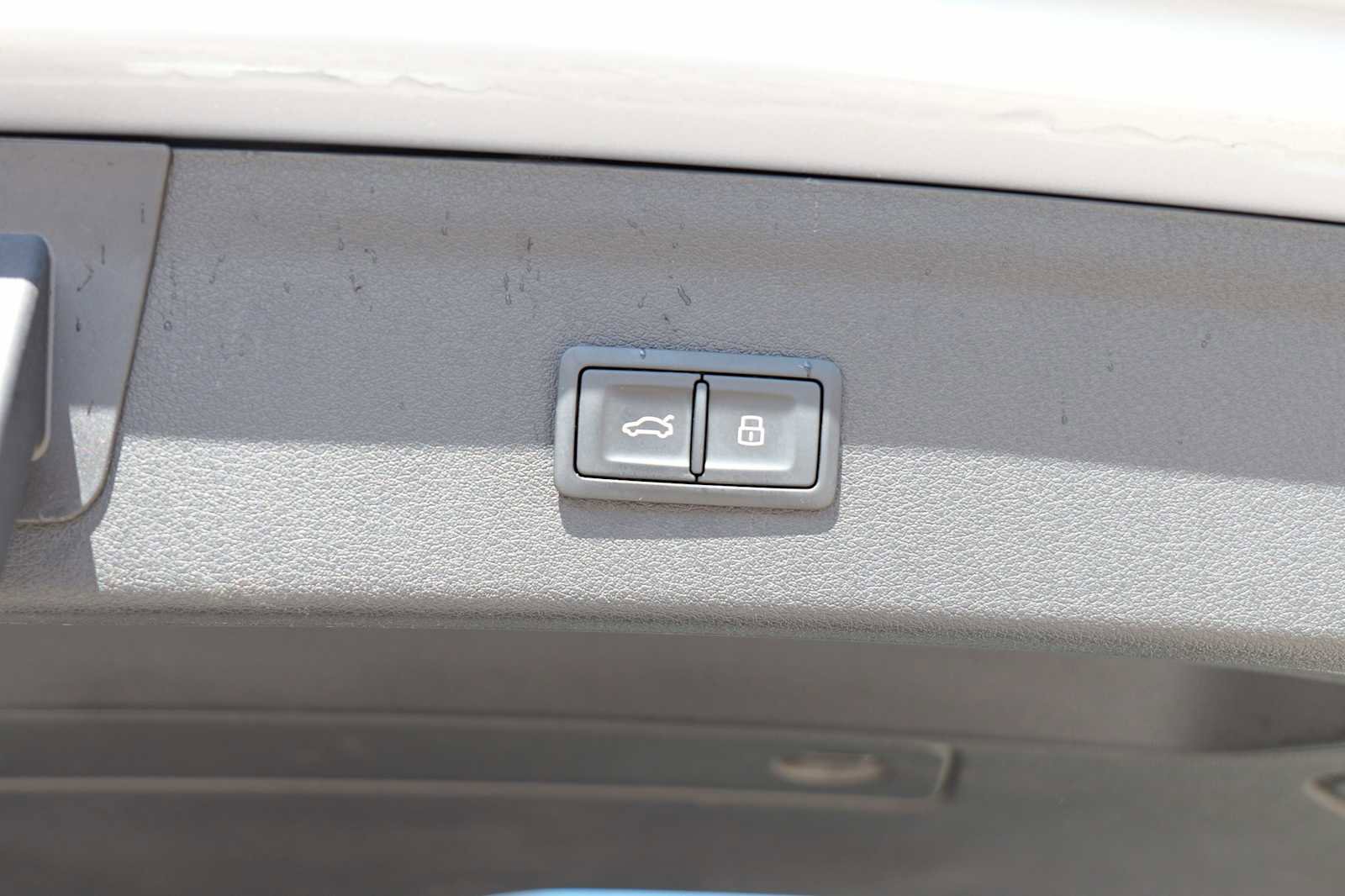 Used 2016 Audi Q3 2.0T Premium Plus image 28