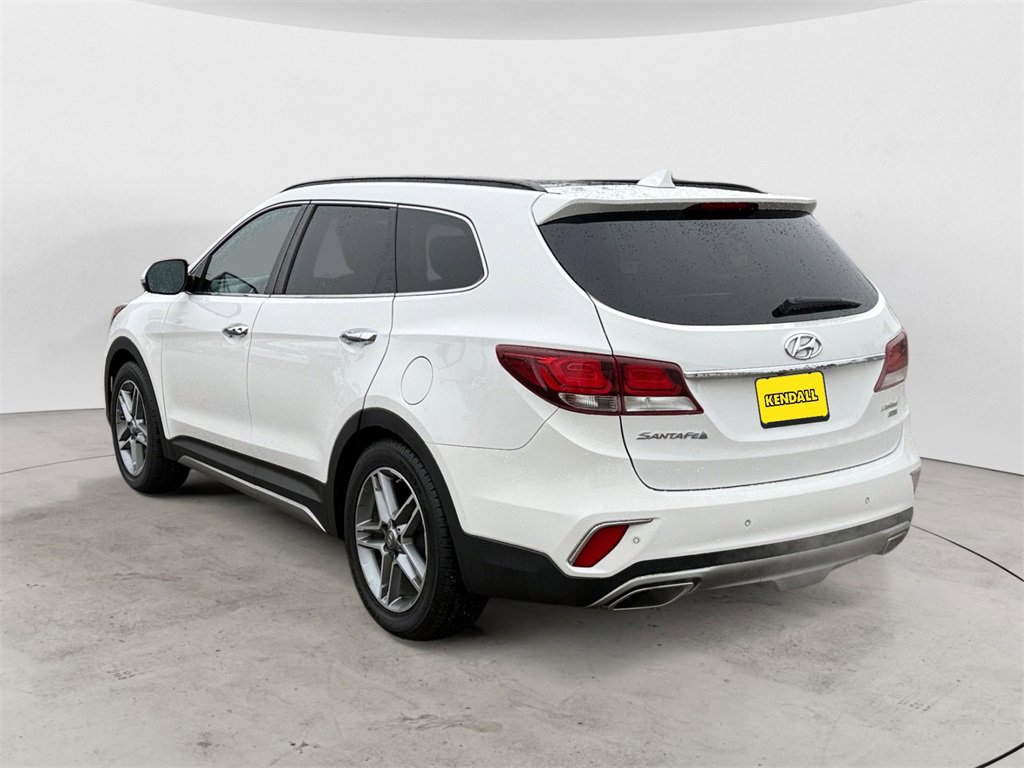 Used 2017 Hyundai Santa Fe Limited image 3