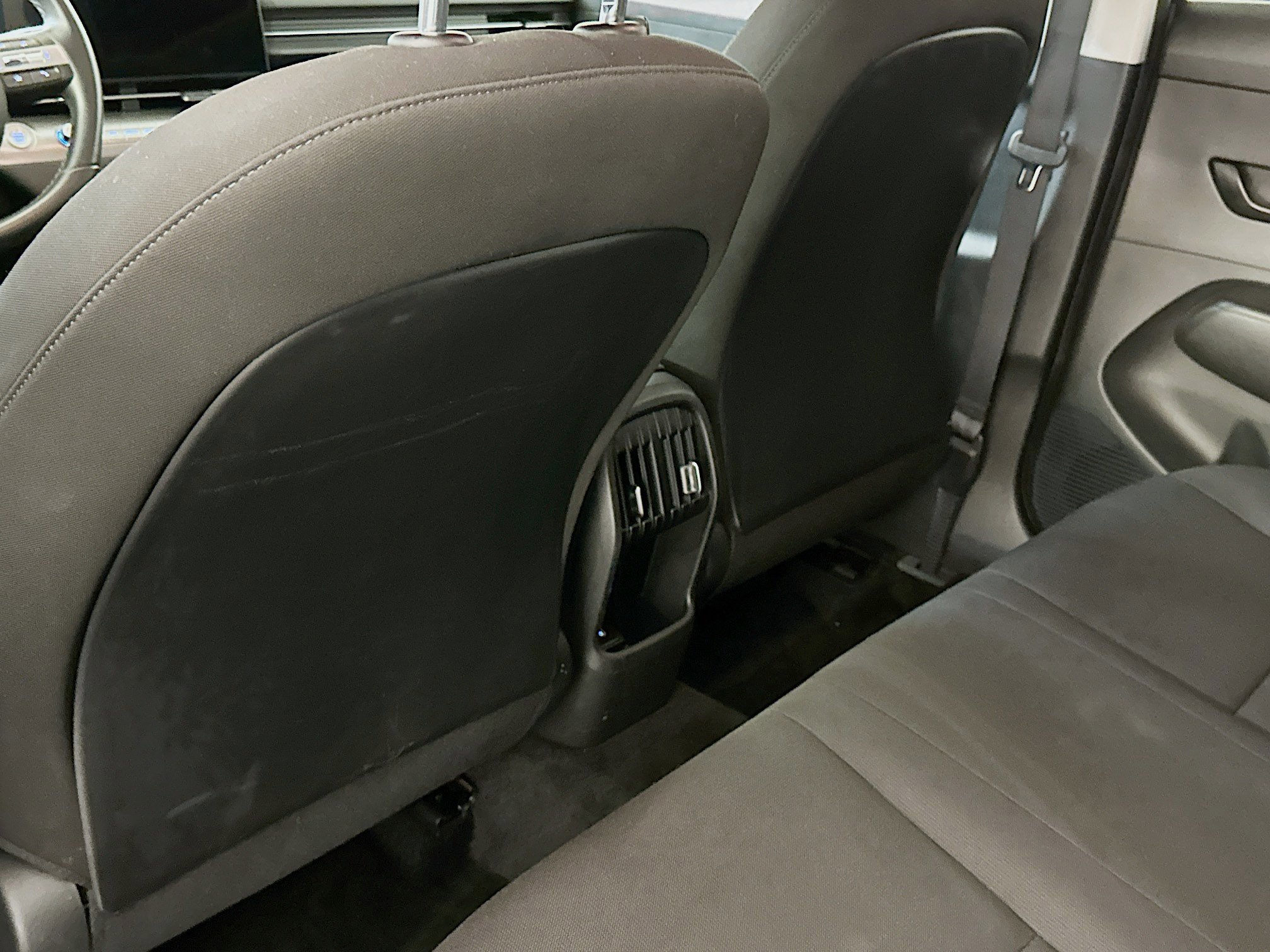 Used 2025 Hyundai Kona SEL image 27