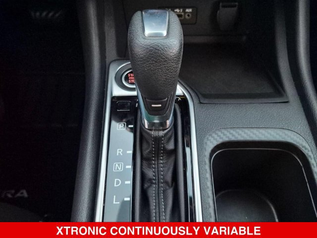 Certified 2020 Nissan Sentra SV FWD image 29