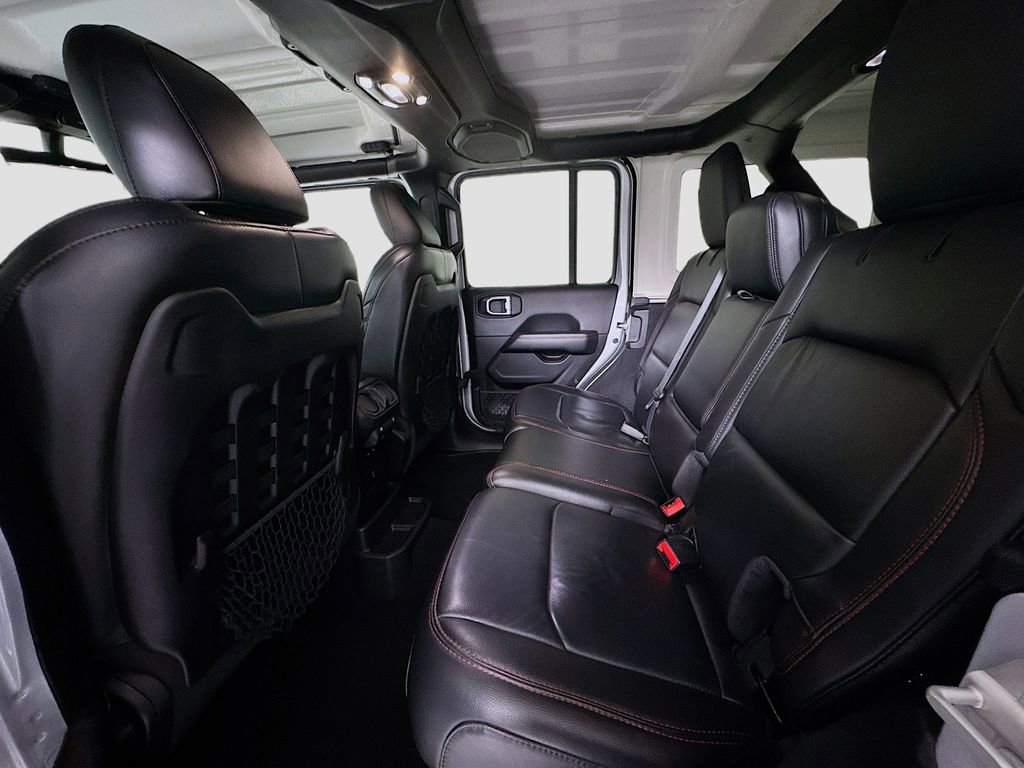 Used 2023 Jeep Wrangler Unlimited Rubicon w/ Cold Weather Group image 21