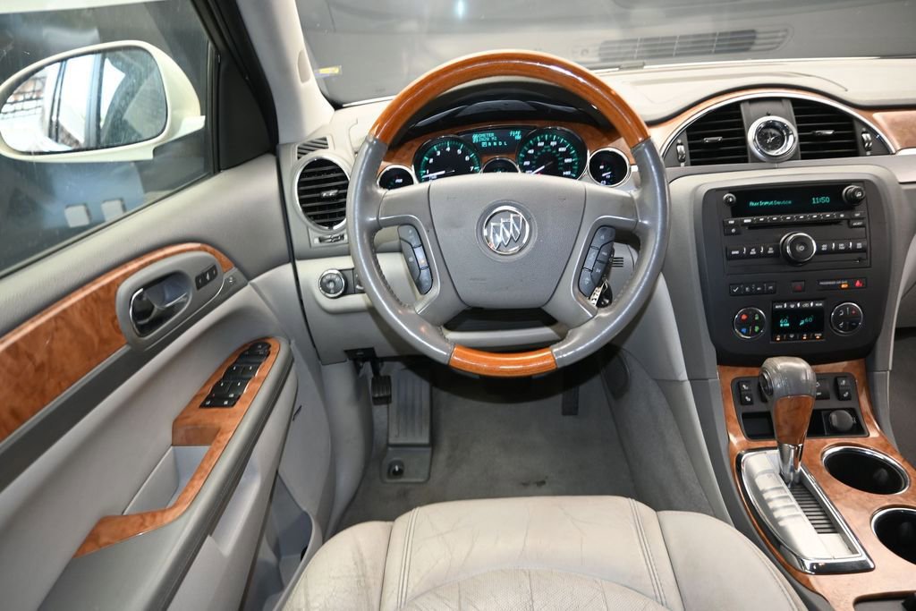 Used 2011 Buick Enclave CXL FWD image 30