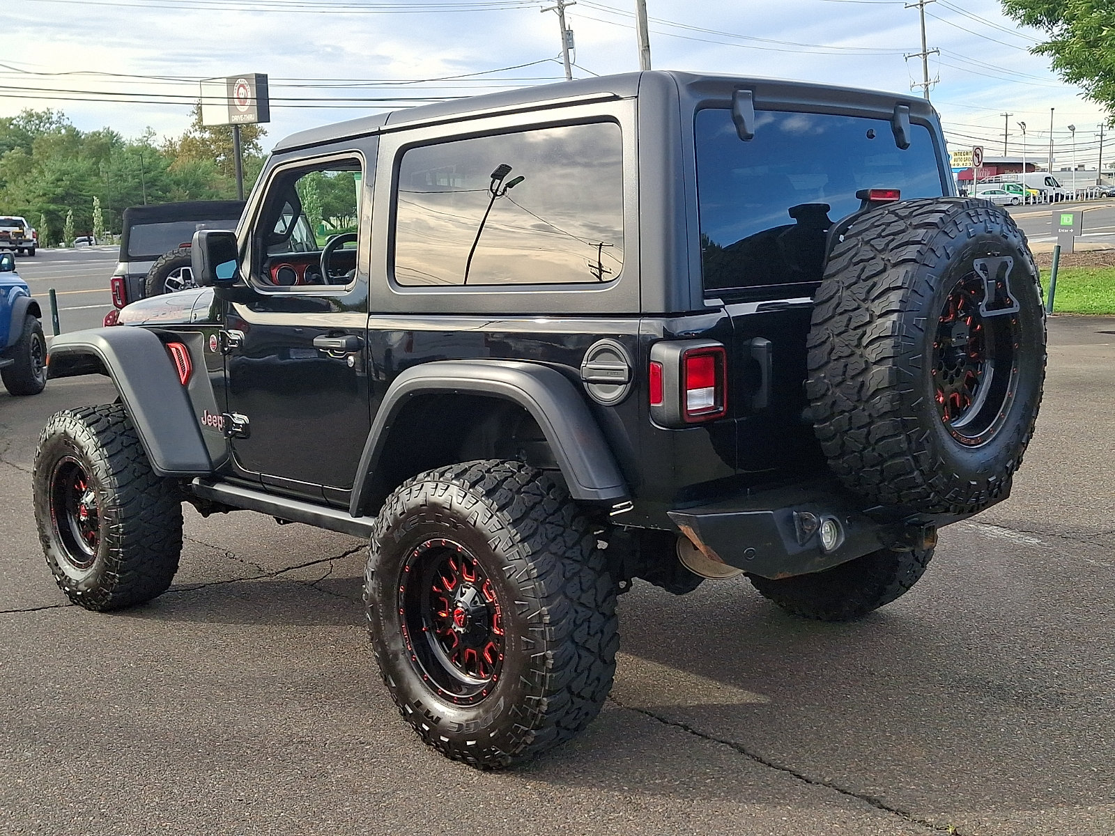 Used 2021 Jeep Wrangler Rubicon w/ Cold Weather Group AWD/4WD image 6