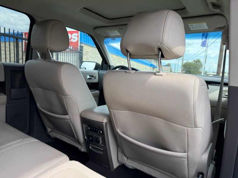 Used 2012 Ford Flex SEL w/ Equipment Group Order Code image 23