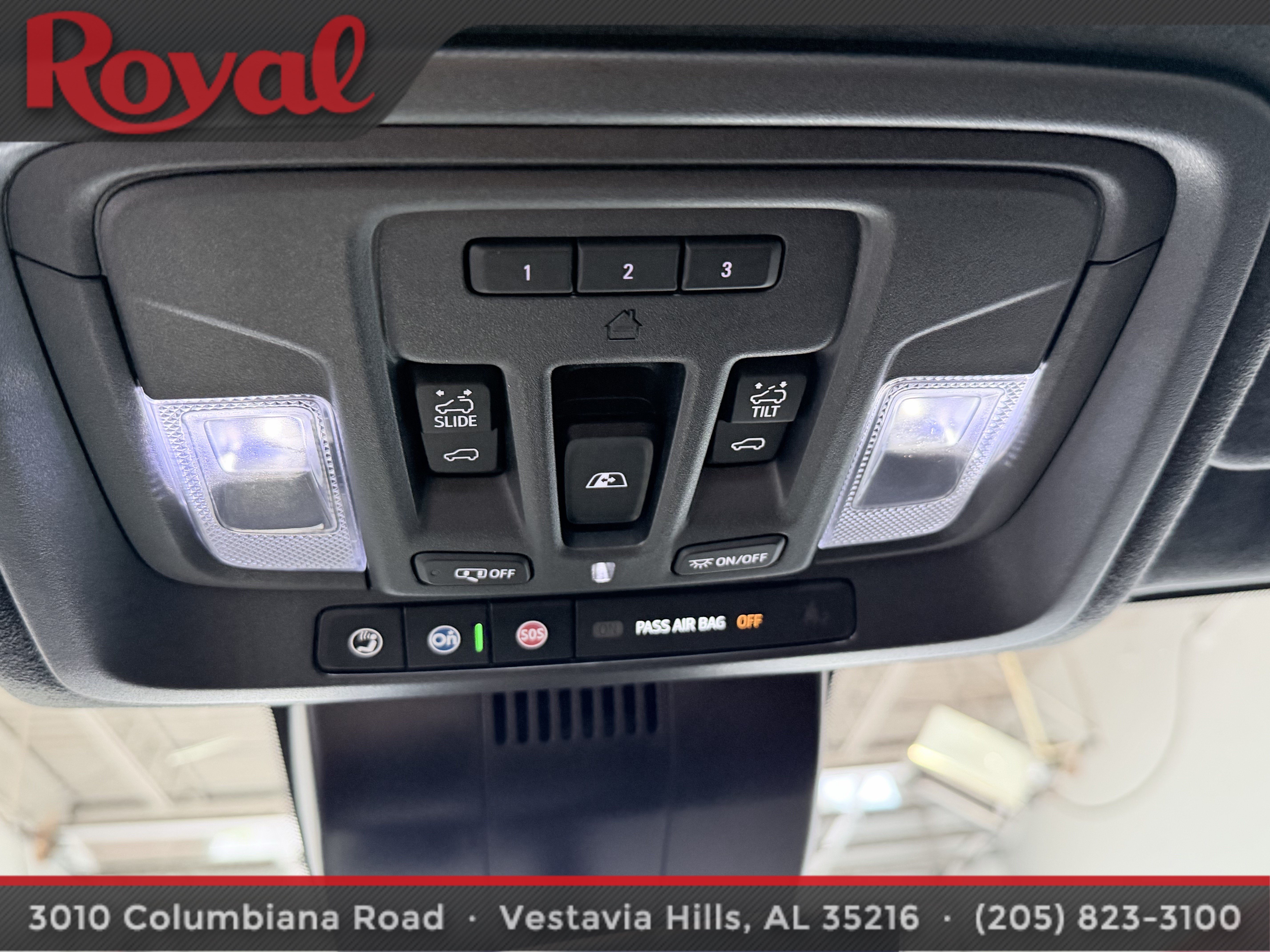Used 2025 GMC Sierra 2500 Denali Ultimate w/ Max Trailering Package AWD/4WD image 29