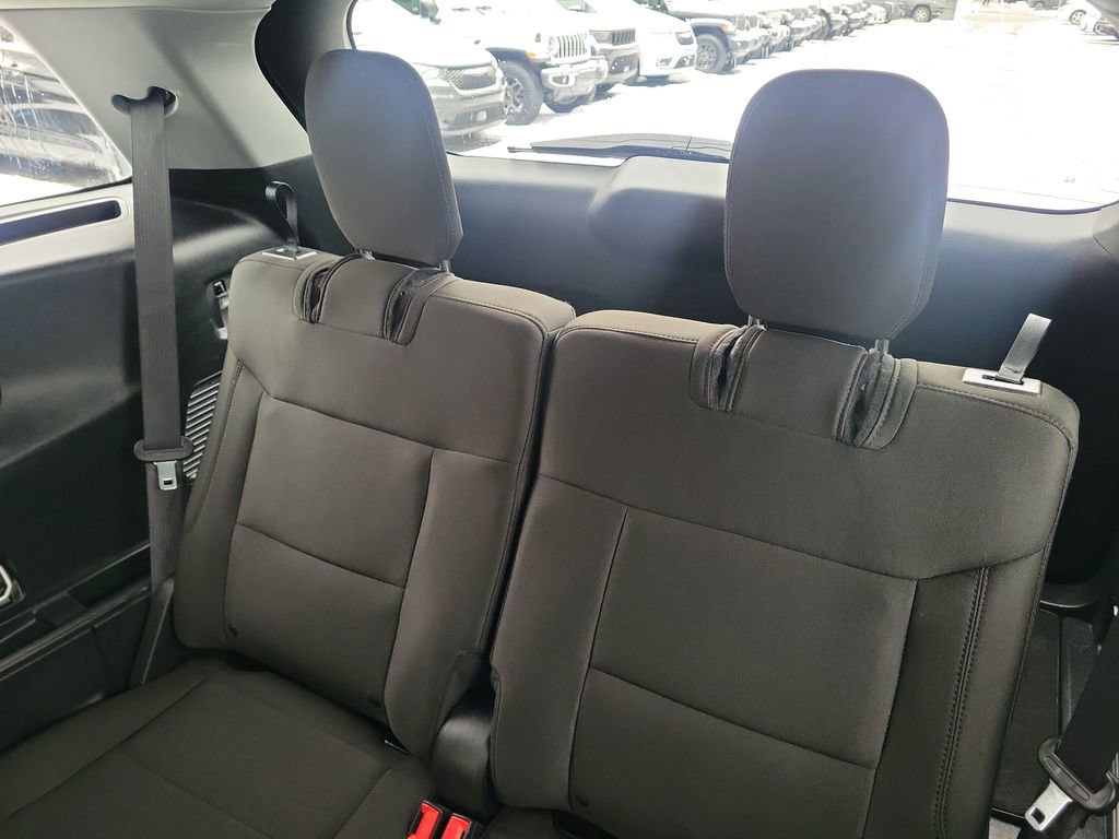 Used 2023 Ford Explorer XLT image 10