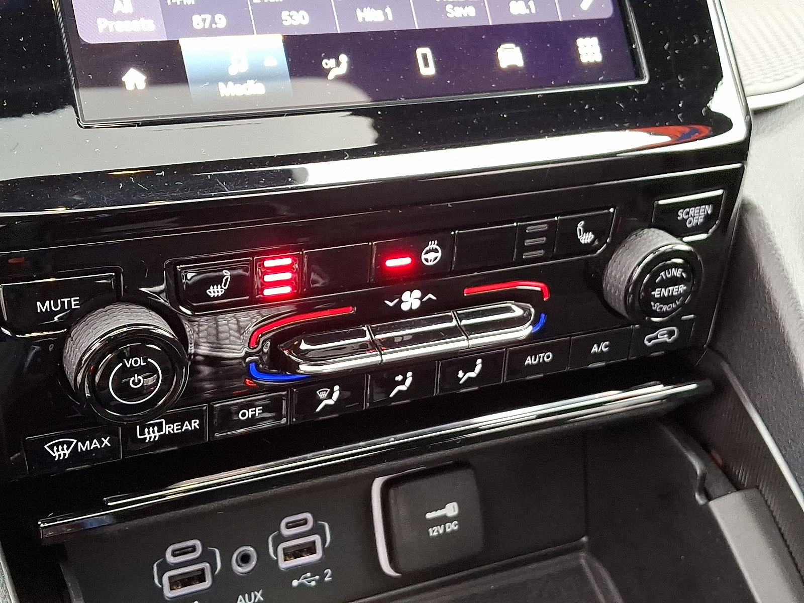 Certified 2024 Jeep Grand Cherokee L Laredo w/ Luxury Tech Group I image 18