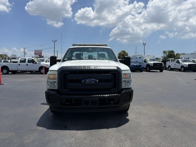 Used 2014 Ford F250 XL RWD image 2