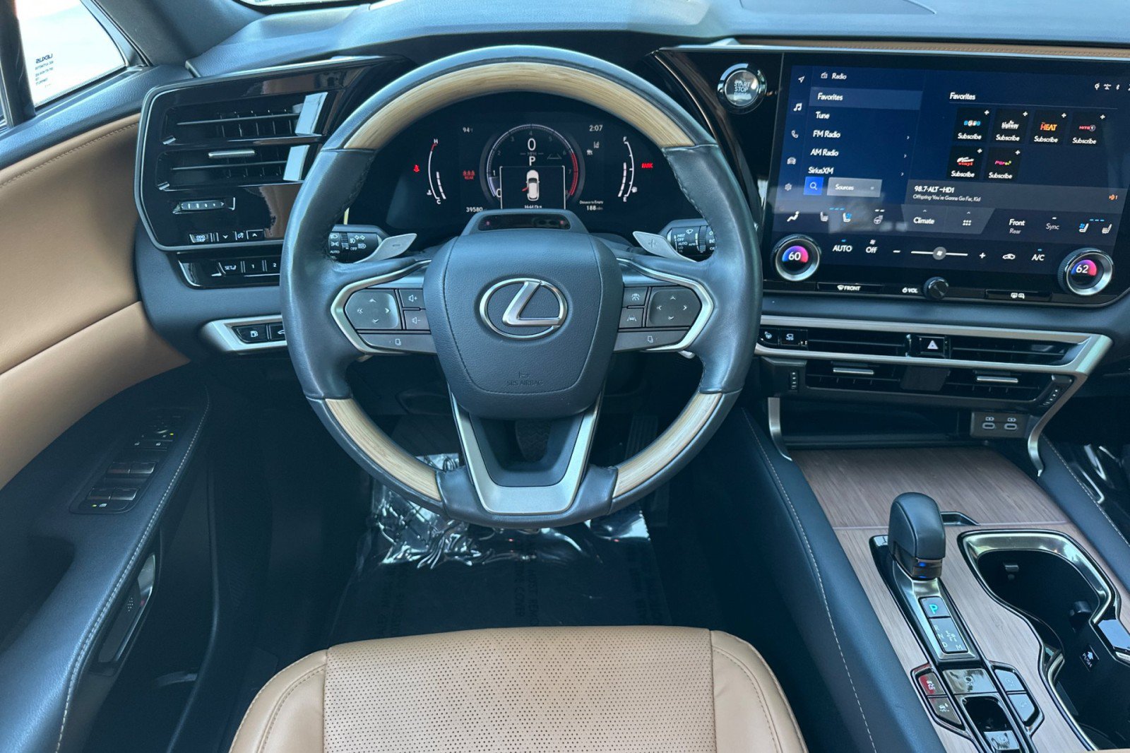 Used 2024 Lexus RX 350 Premium Plus w/ Convenience Package AWD/4WD image 14