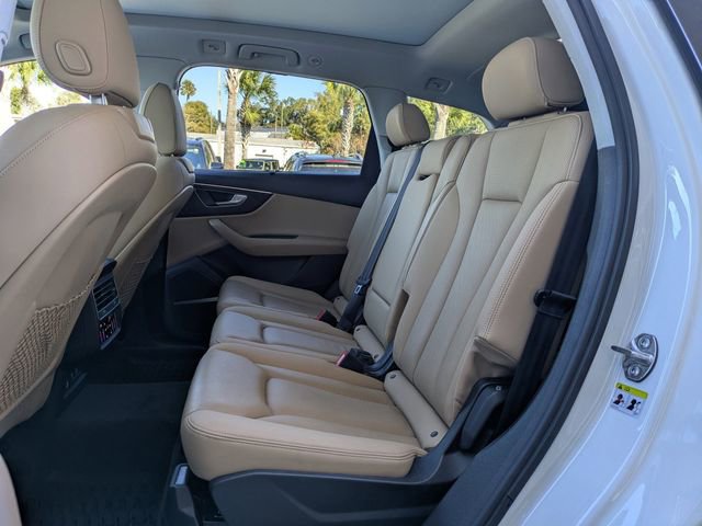 Used 2021 Audi Q7 2.0T Premium Plus w/ Executive Package image 15