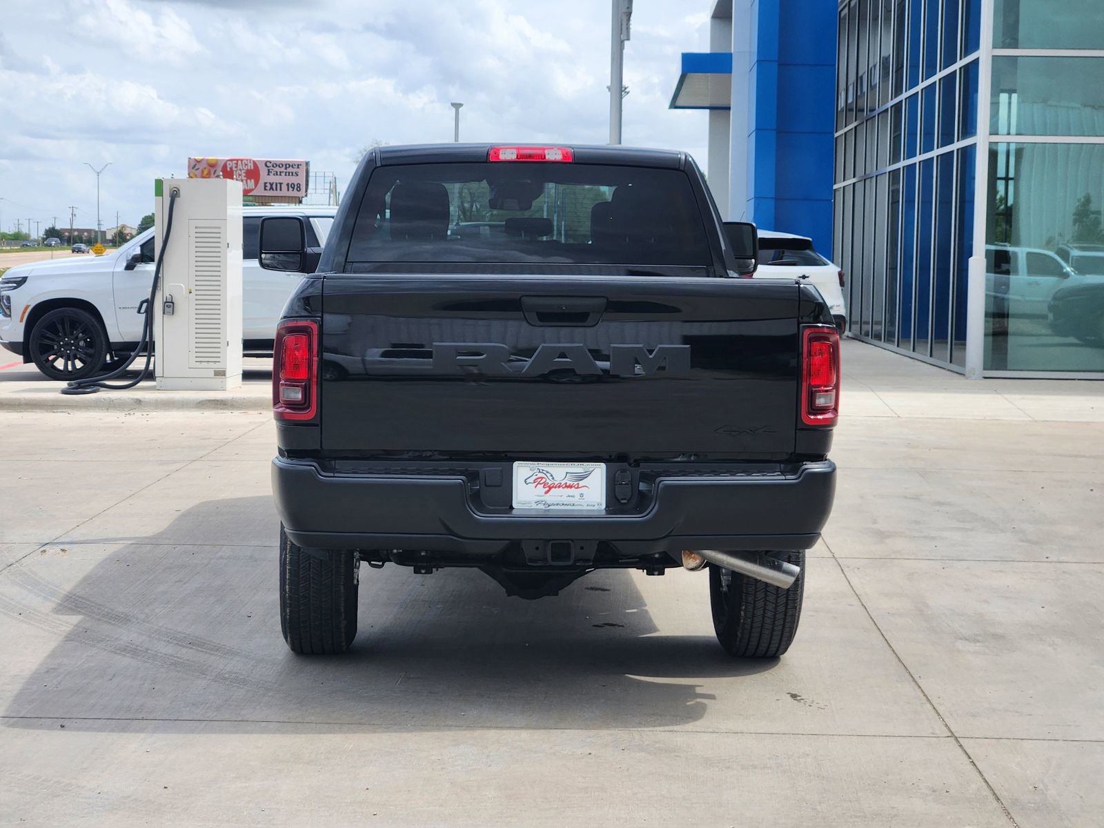 New 2026 RAM 2500 Tradesman image 8