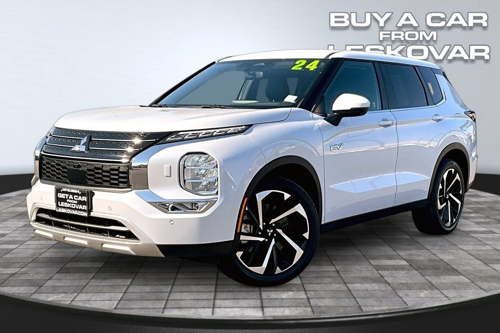 Used 2024 Mitsubishi Outlander 4WD Plug-In Hybrid image 12