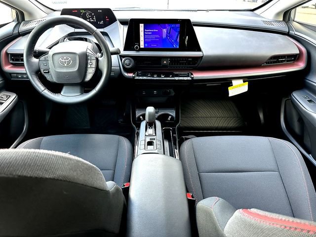 Used 2025 Toyota Prius Plug-In Hybrid FWD image 28