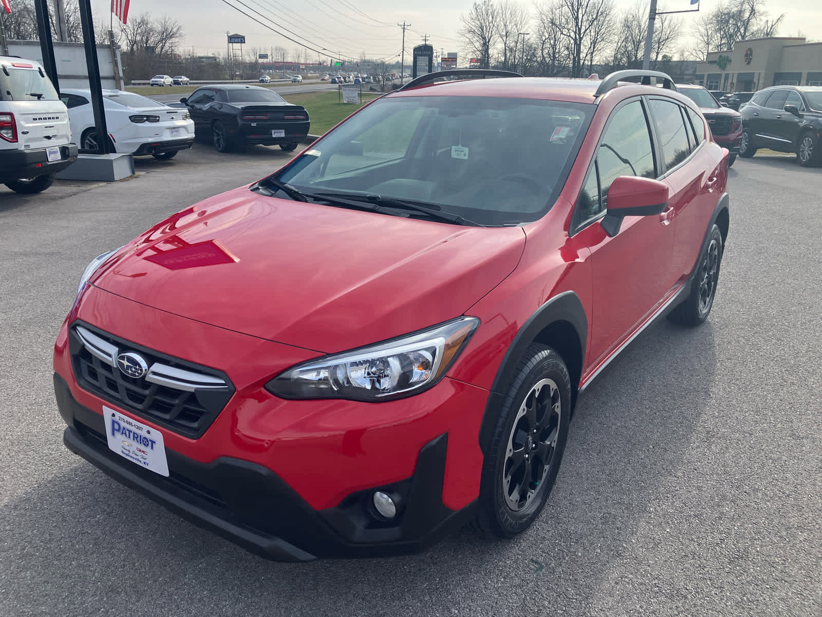 Used 2021 Subaru Crosstrek 2.0i Premium image 3