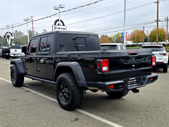 Certified 2021 Jeep Gladiator Willys image 6