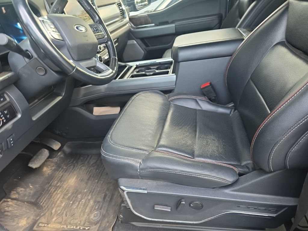 Used 2023 Ford F350 Lariat w/ Lariat Ultimate Package AWD/4WD image 10