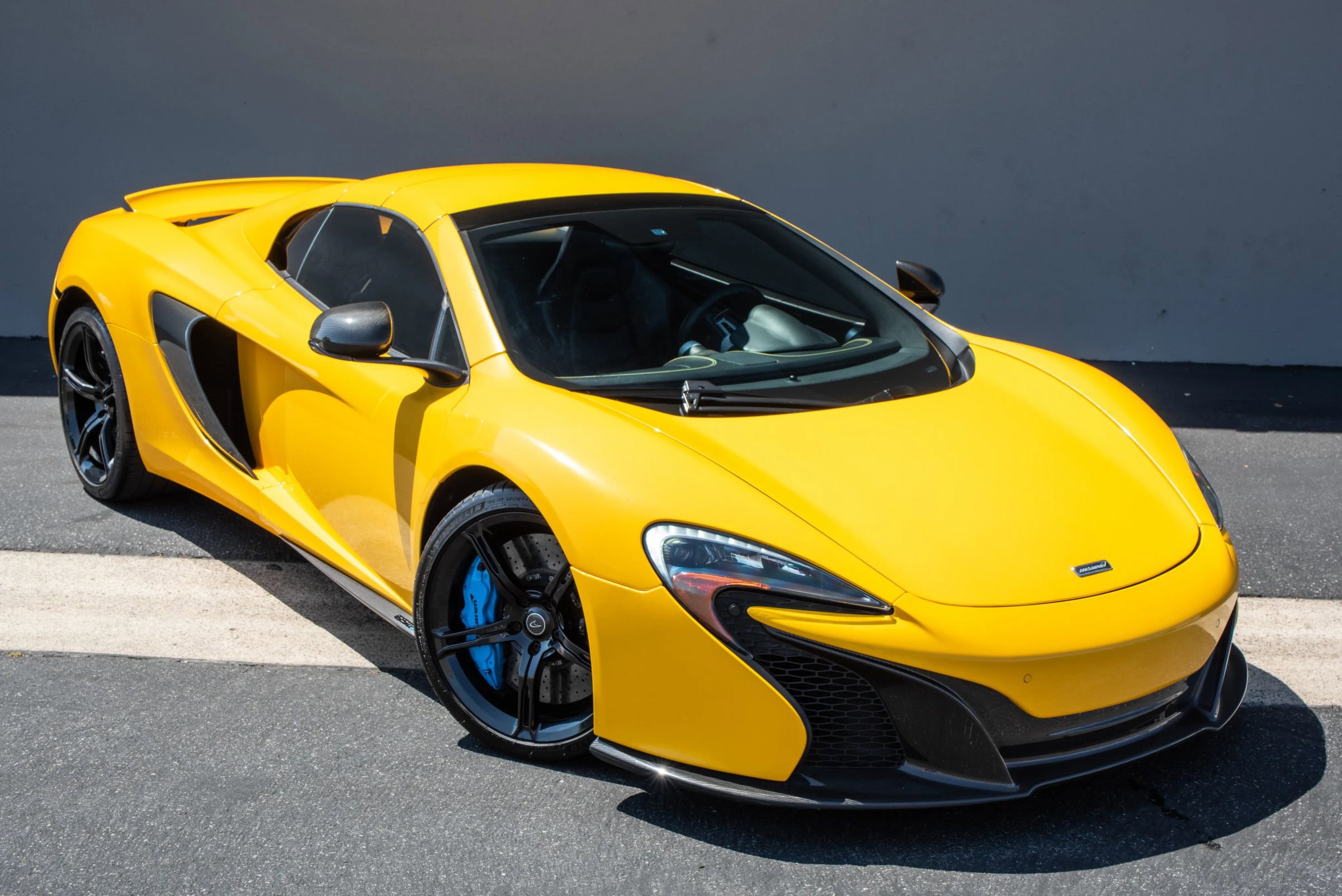 Used 2015 McLaren 650S Spider image 7