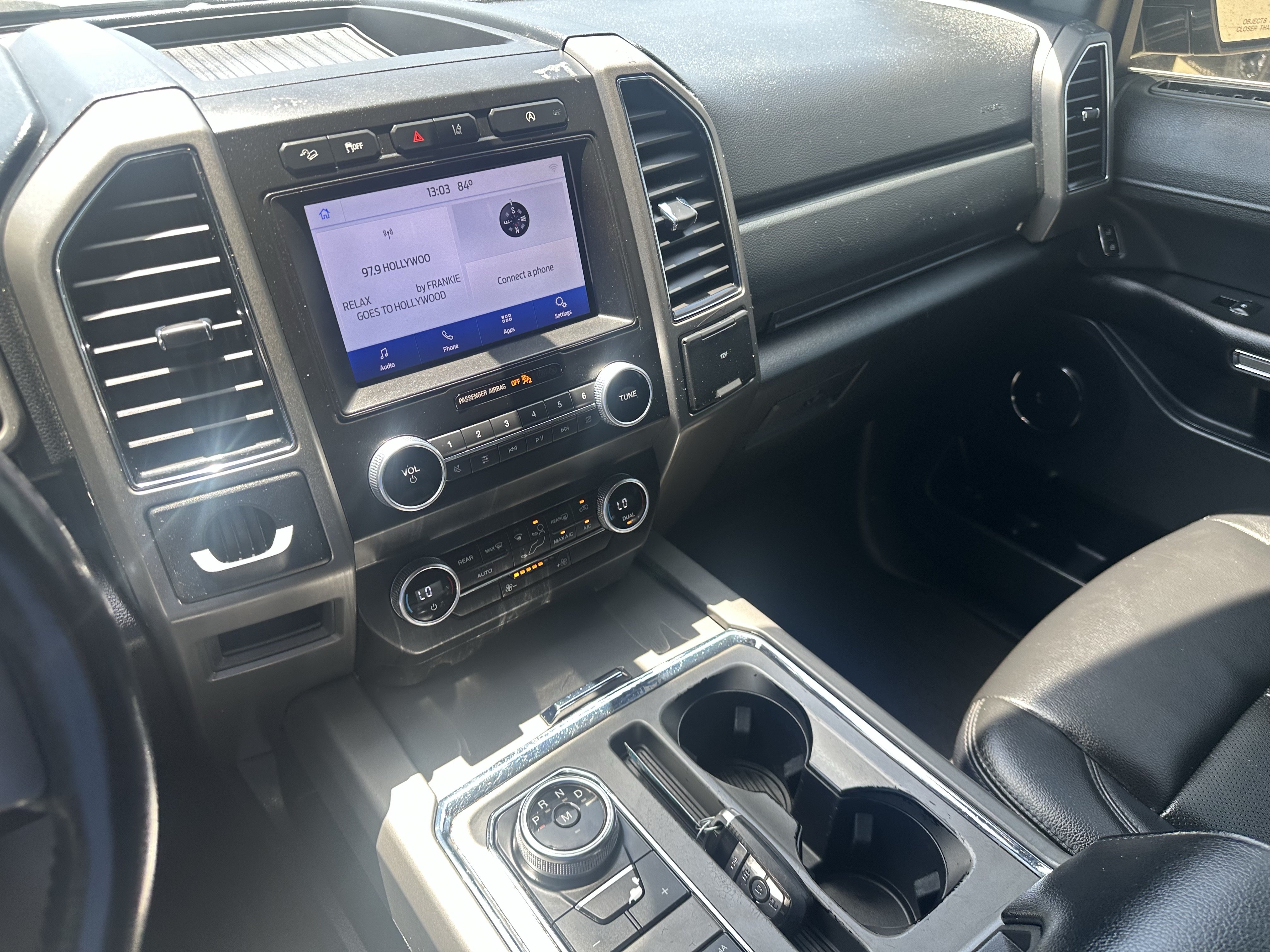 Used 2021 Ford Expedition XLT w/ Black Accent Package AWD/4WD image 19