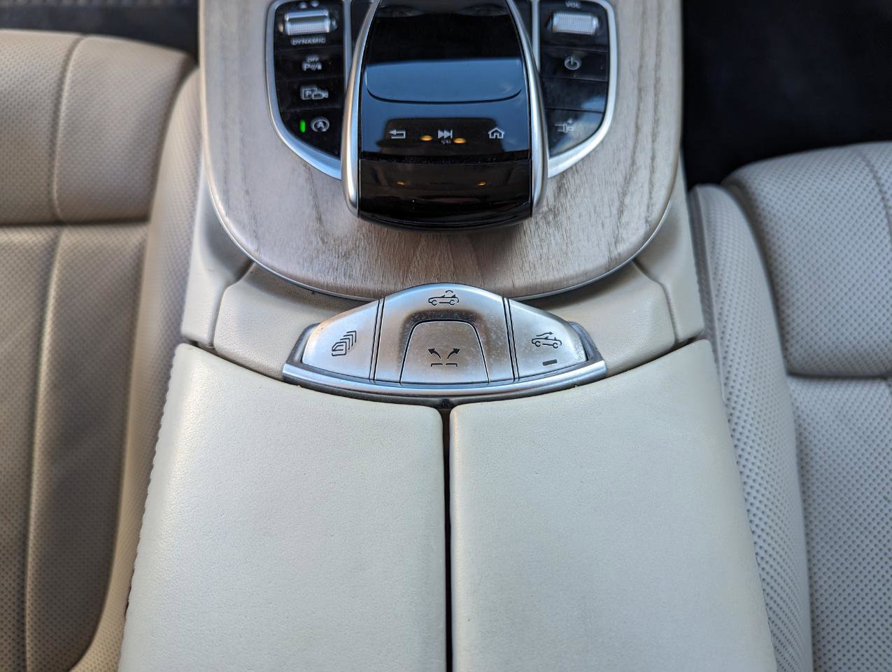 Used 2018 Mercedes-Benz E 400 Cabriolet w/ Premium 2 Package (Q02) image 27