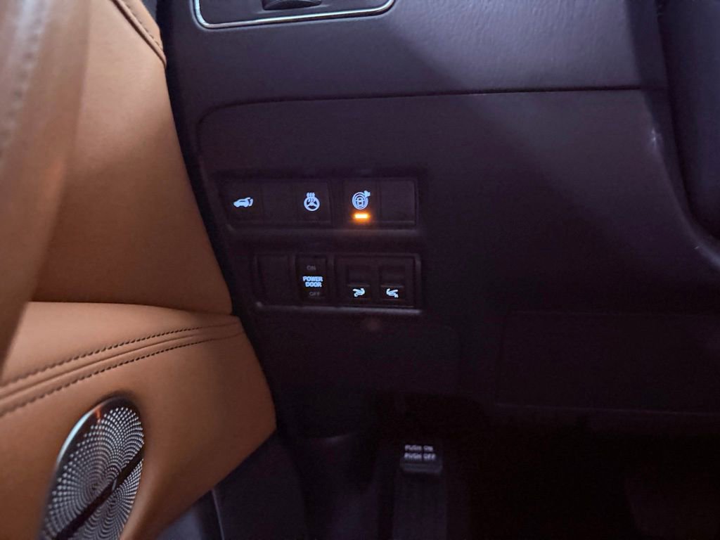 Used 2022 INFINITI QX80 Sensory w/ Cargo Package RWD image 24