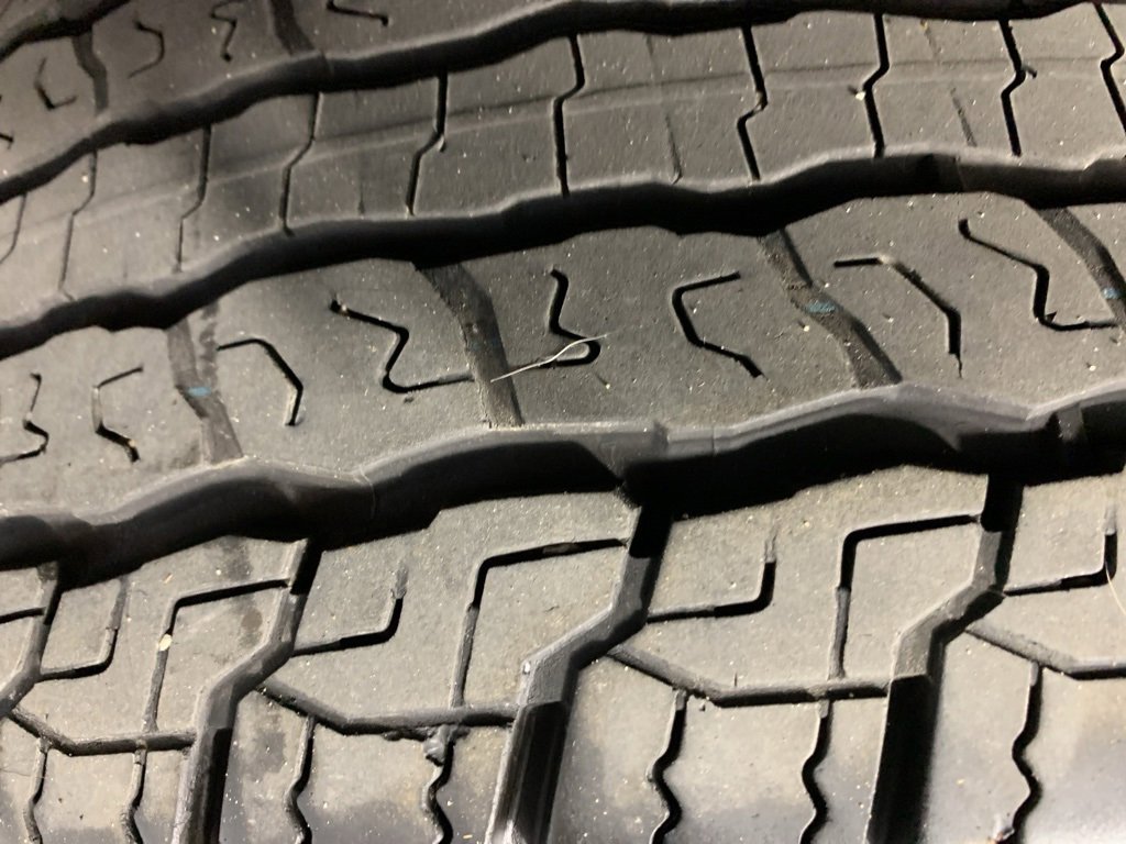 Used 2024 Chevrolet Colorado Z71 w/ Z71 Convenience Package 2 image 39