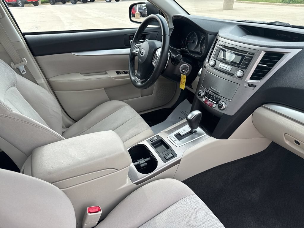Used 2013 Subaru Legacy 2.5i Premium w/ All-Weather Pkg AWD/4WD image 20