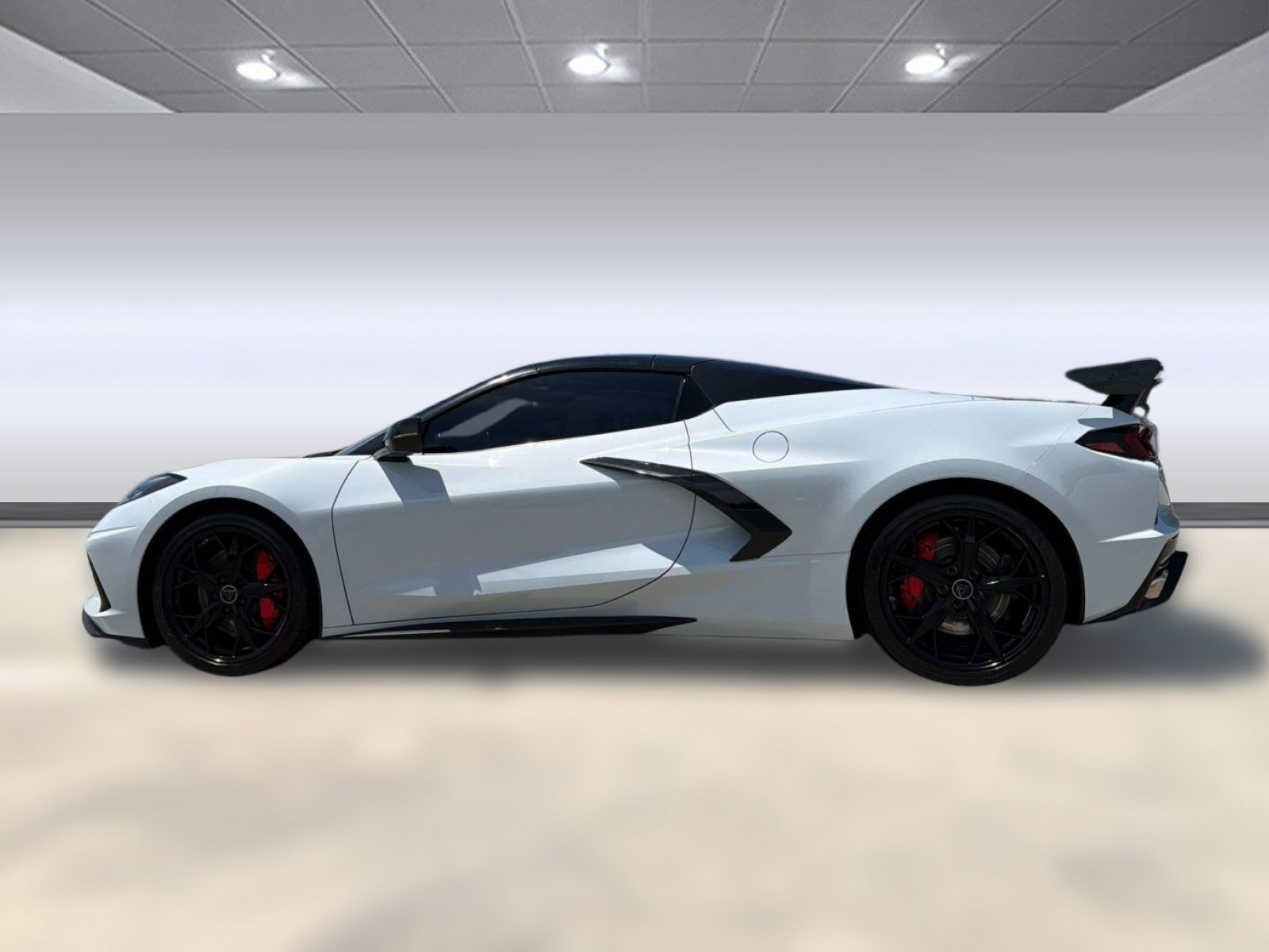 Used 2022 Chevrolet Corvette Stingray Premium Conv w/ Z51 Performance Package RWD image 2